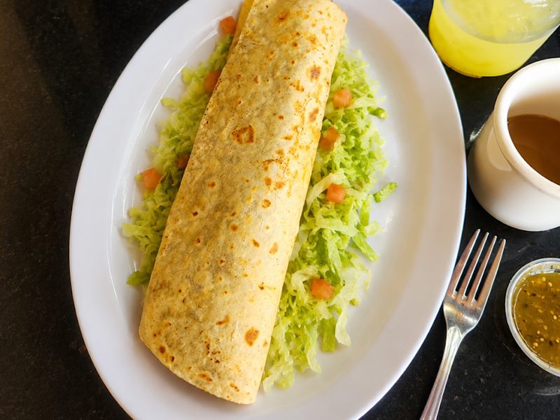 Por Mis Huevos by Machetes food